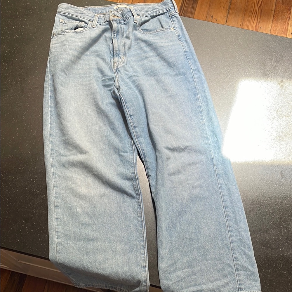 Levi's Blue Straight Leg Jeans Classic Style